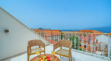 Hotel Brattia - Adults Only