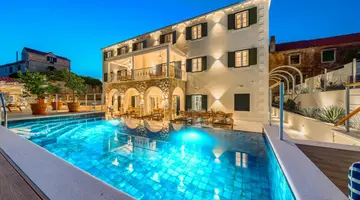 Hotel Brattia - Adults Only