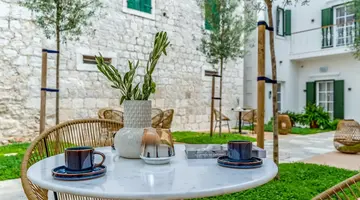 Hotel Brattia - Adults Only