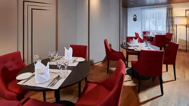 Hotel Bristol