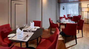 Hotel Bristol