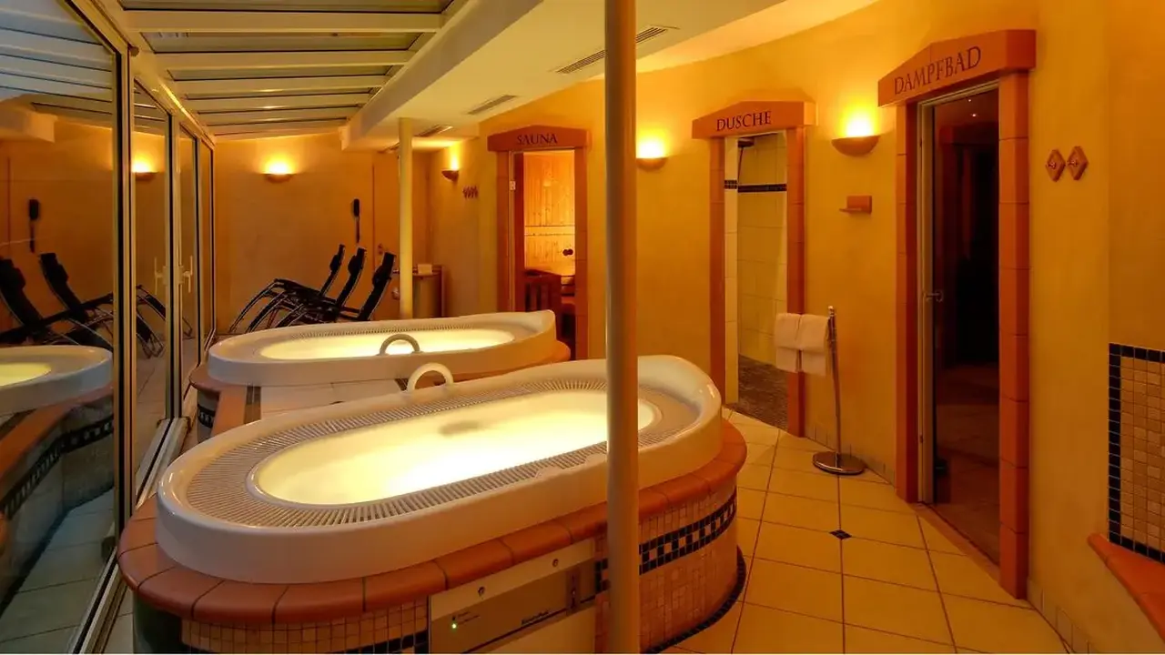 Hotel Bristol