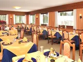 Hotel Bucaneve
