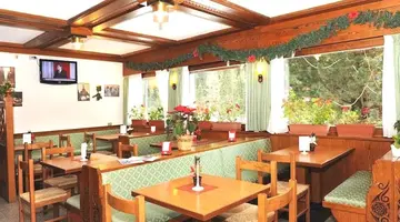 Hotel Bucaneve