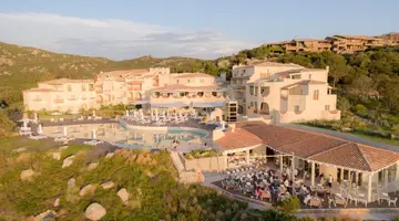 Hotel Cala Cuncheddi 4