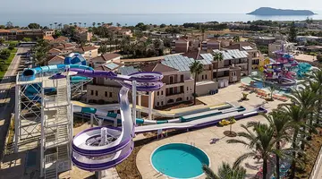 Hotel Caldera Beach & Waterpark