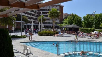 HOTEL CALIFORNIA GARDEN