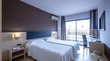 HOTEL CALIFORNIA GARDEN