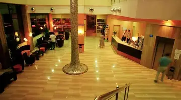 HOTEL CALIFORNIA PALACE