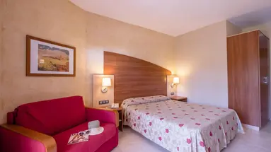 HOTEL CALIFORNIA PALACE