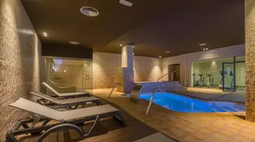 HOTEL CALIFORNIA PALACE