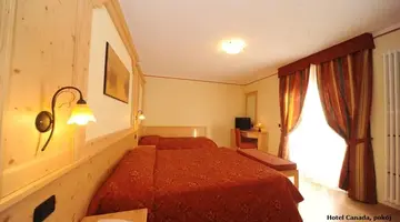 Hotel Canada