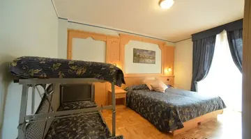 Hotel Canada