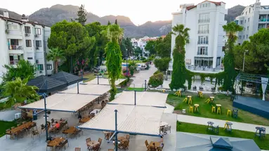 HOTEL CAPREA
