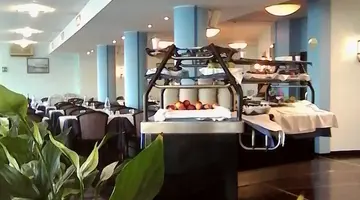 Hotel Caravelle