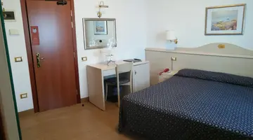 Hotel Caravelle