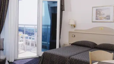 Hotel Caravelle
