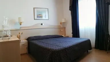 Hotel Caravelle