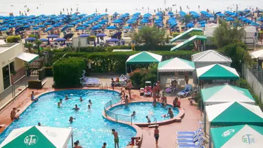 Hotel Caravelle