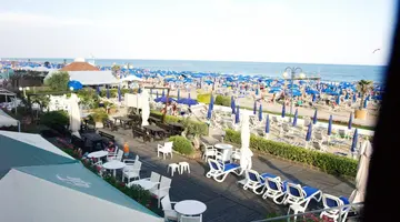 Hotel Caravelle