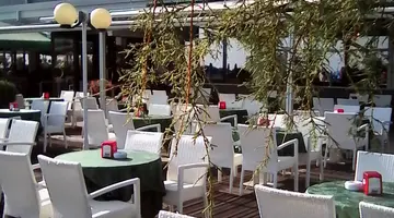 Hotel Caravelle