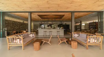 Hotel Caravia Beach