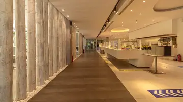 Hotel Caravia Beach