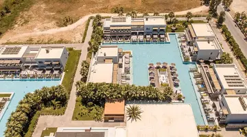 Hotel Caravia Beach