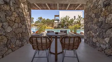 Hotel Caravia Beach