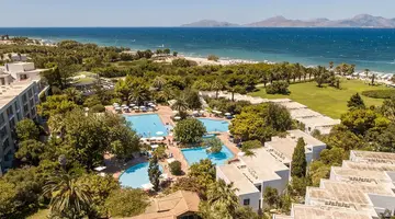 Hotel Caravia Beach