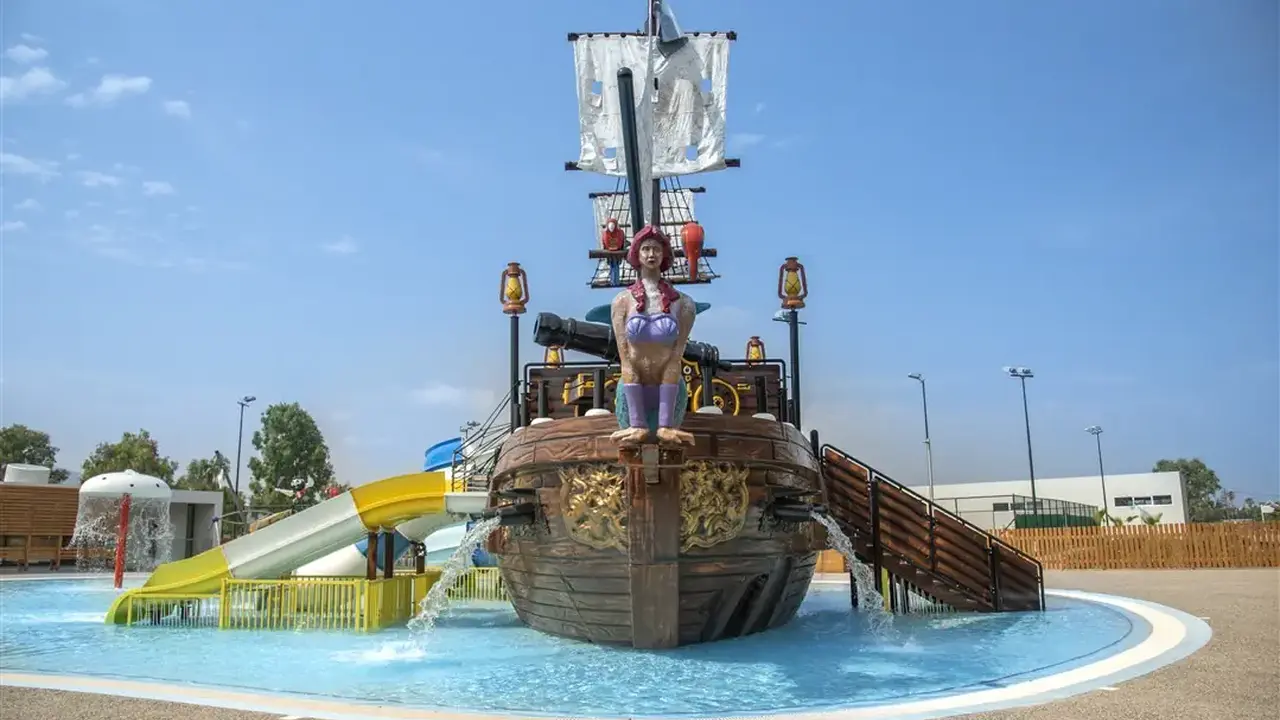 Hotel Caravia Beach