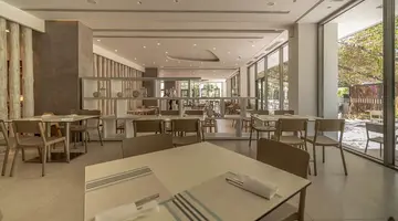 Hotel Caravia Beach