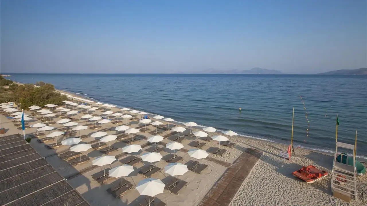 Hotel Caravia Beach