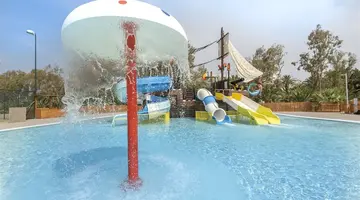 Hotel Caravia Beach