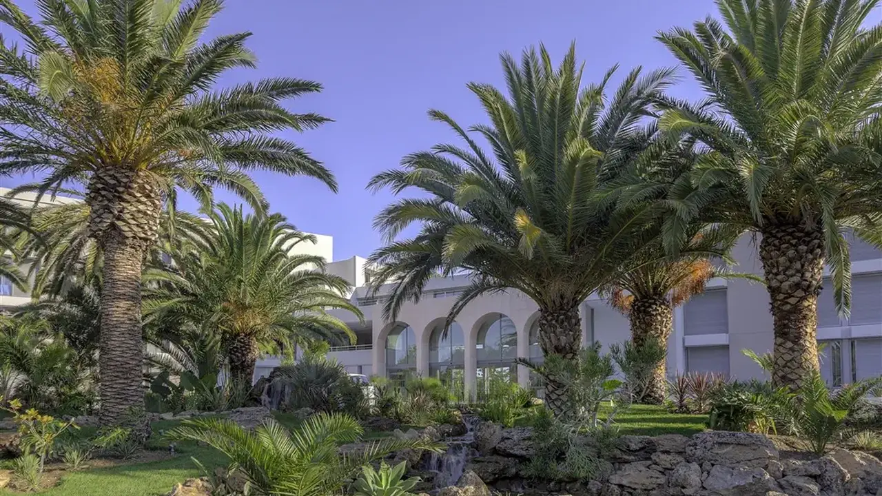 Hotel Caravia Beach