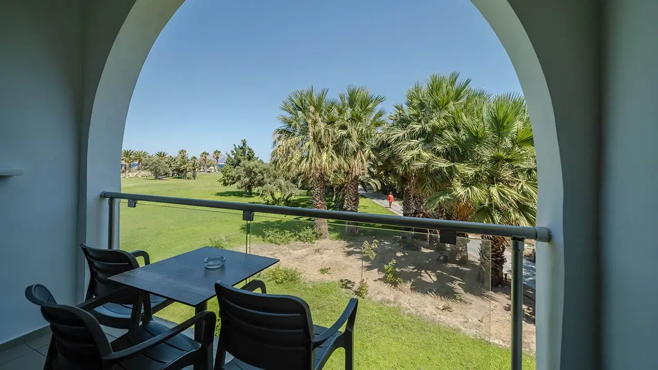 Hotel Caravia Beach