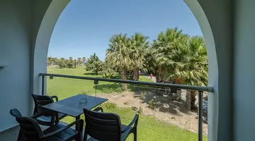 Hotel Caravia Beach