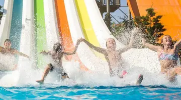 Hotel Caretta Beach Resort & Waterpark