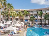 Hotel Caretta Beach Resort & Waterpark