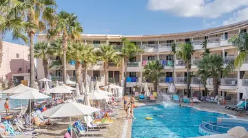 Hotel Caretta Beach Resort & Waterpark