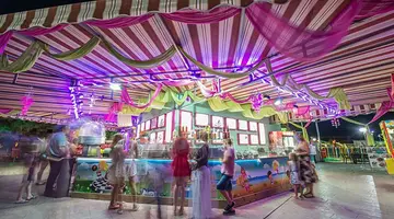 Hotel Caretta Beach Resort & Waterpark
