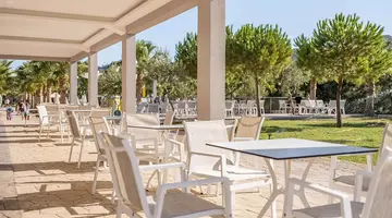 Hotel Caretta Island