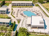 Hotel Caretta Island