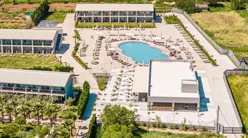 Hotel Caretta Island