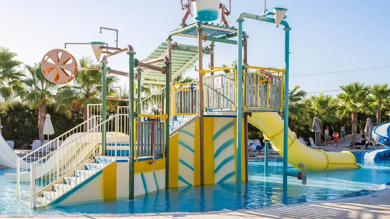 Hotel Caretta Island