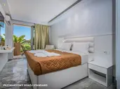 Hotel Caretta Sea View