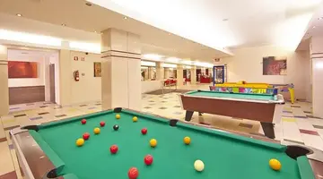 HOTEL CARIBBEAN BAY