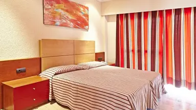 HOTEL CARIBBEAN BAY