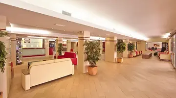 HOTEL CARIBBEAN BAY