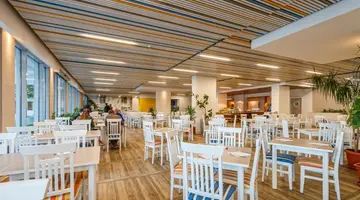 Hotel Carine Delfin Bijela